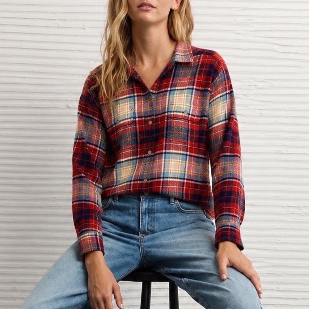 American Eagle Outfitters Red/White Checkered Slim Fit Button-Down Shirt